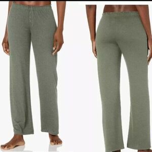 NWT PJ Salvage Women’s Luxury Sage Green Lounge Pajama Pull On Pants - Size M